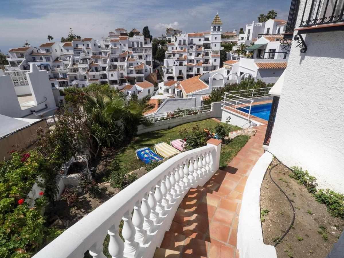 Villa Azahara Nerja Exterior photo